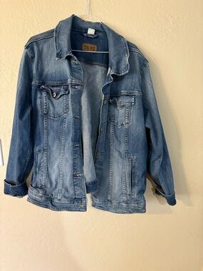 Classic Light Wash Denim Jacket